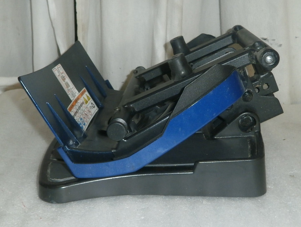 Quantum Q6 Edge Foot Rest Leg Rest with Blue Front Panel Cover