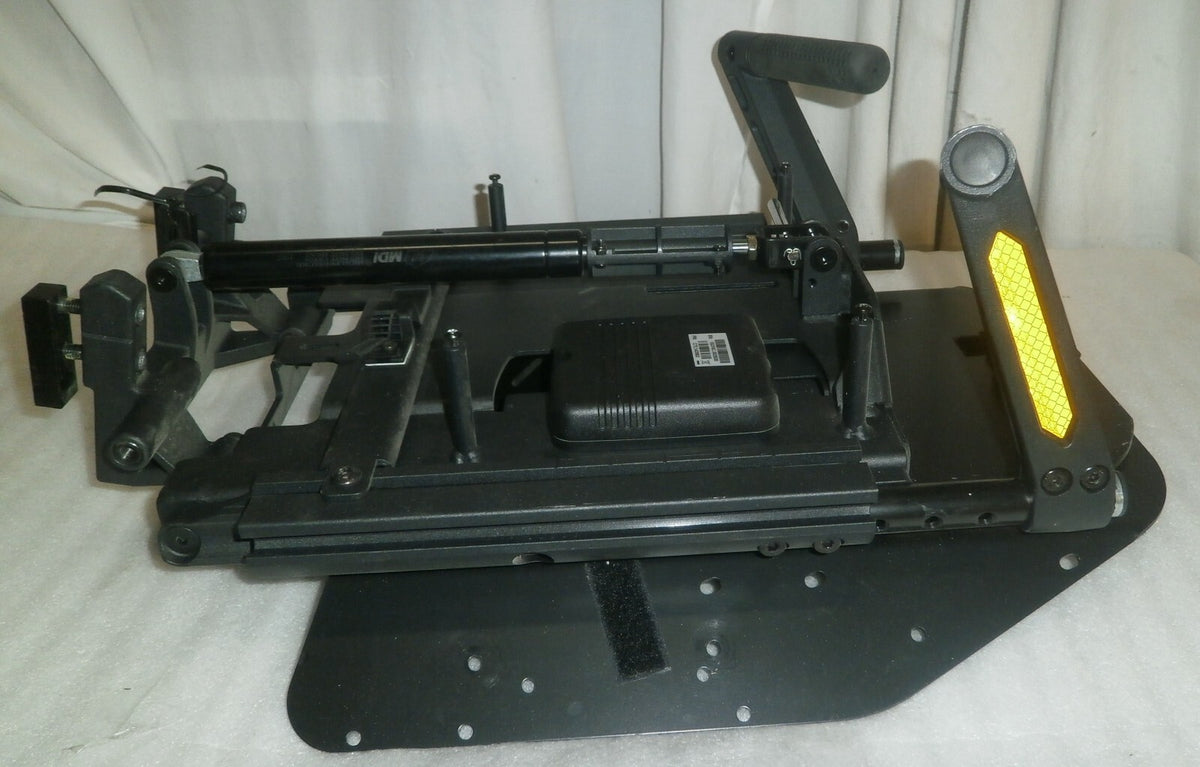QUANTUM Edge 2.0 Tilt Base with Control CTL143983 & Recline Actuators