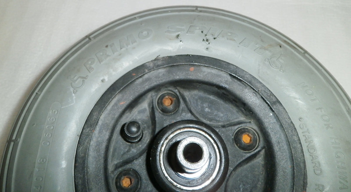 LOT OF 2 PRIMO SPIRIT WHEELS 2.8/2.5/4" GOOD CONDITION