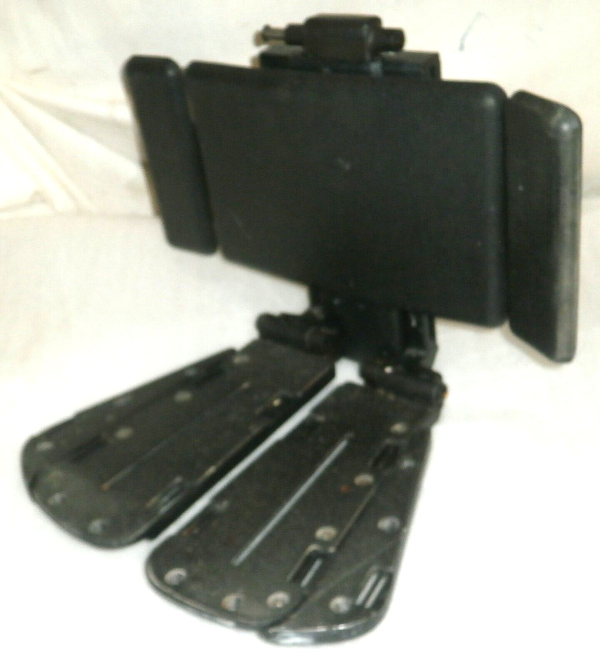 PRIDE QUANTUM TB3 POWER MOUNT FOOTREST HF 011074/ PO 400978 GOOD CONDITION