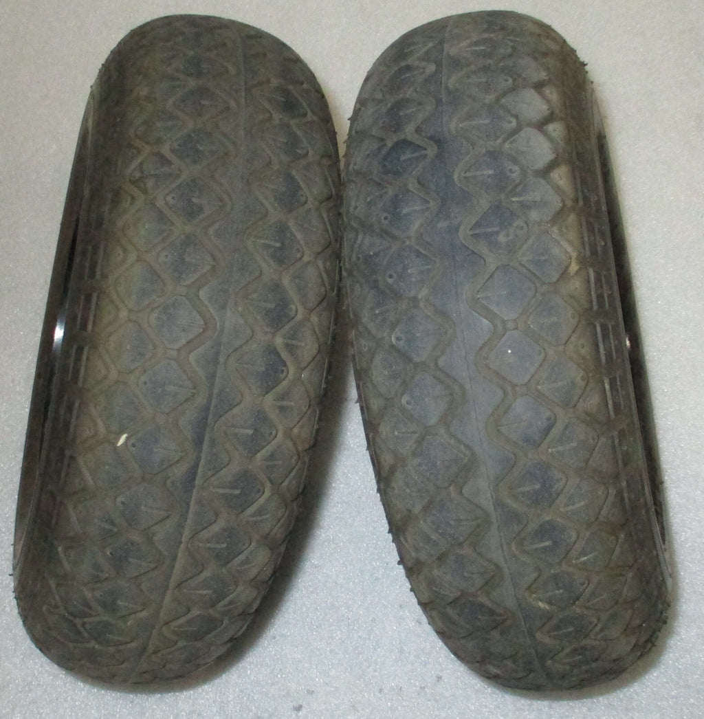 INVACARE LEO 4 WHEELS SCOOTER 2 REAR TIRES AS PICTURES