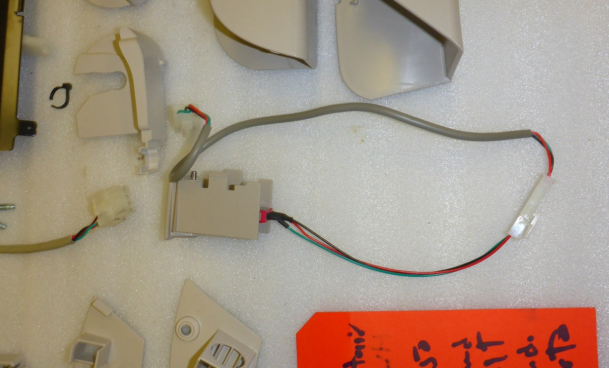 BRUNO STAIR LIFT SRE 3050 SEAT BELT AND PARTS AS PHOTO USED GOOD CONDITION