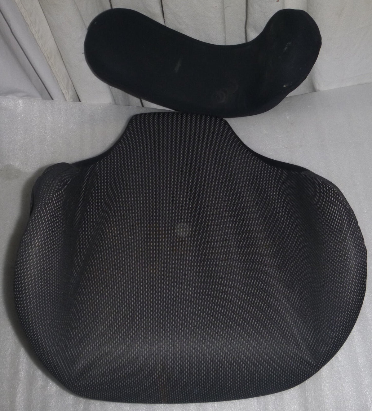 INVACARE MATRX ELITE BACK TRL0040-00R-00 17" X 19" WITH HEADREST AND ACCESSORIES