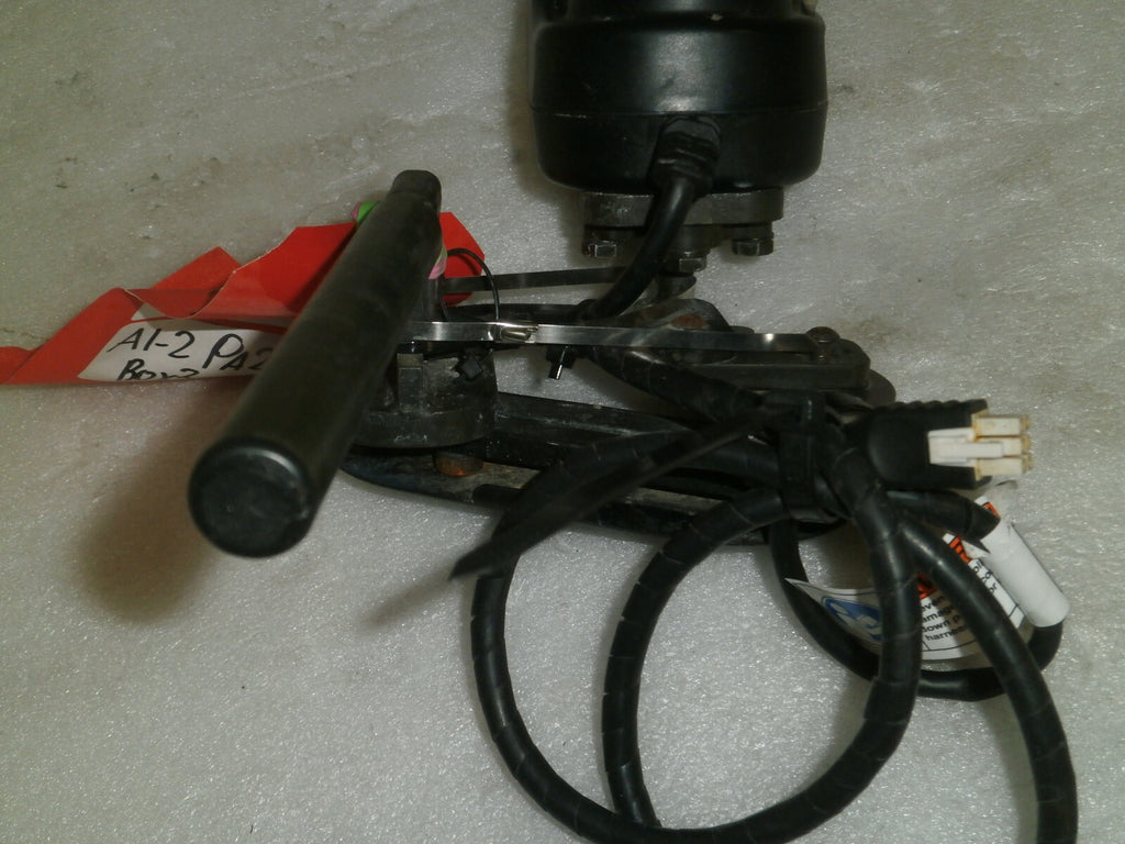 QUANTUM 6000Z WHEELCHAIR JOYSTICK WITH SWING AWAY ARM GOOD WORKING CONDITION