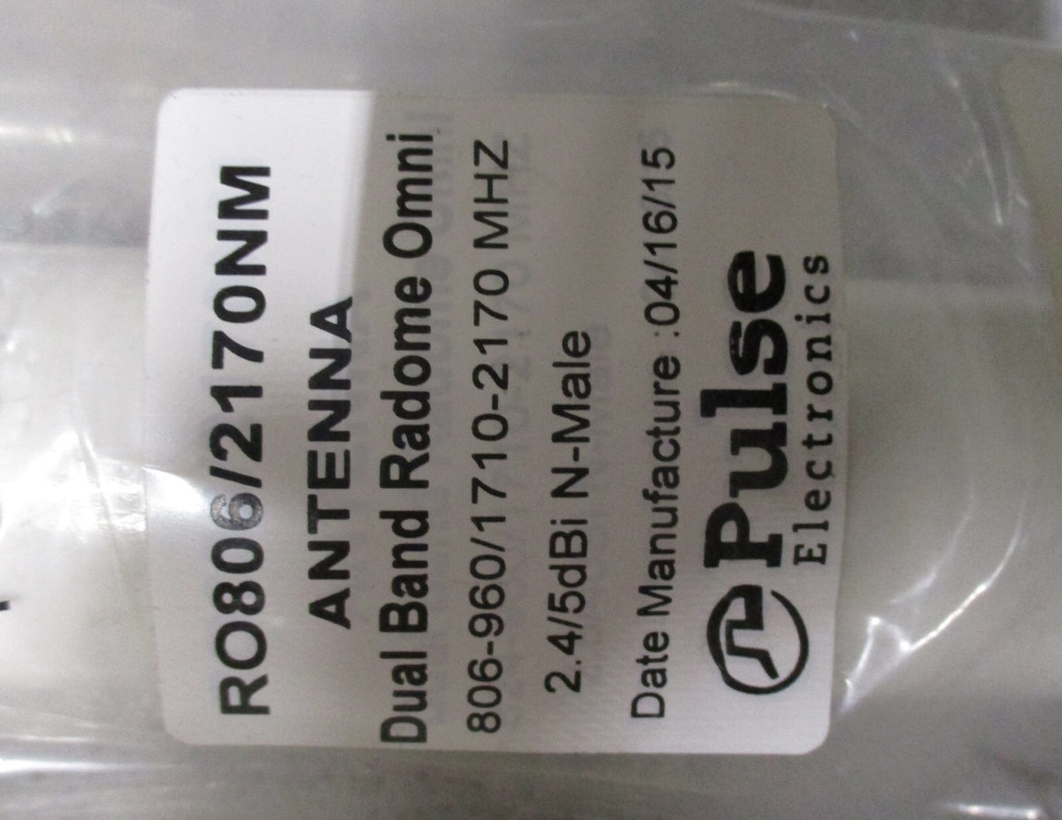 TWO PULSE R0806-2170NM ANTENNA DUAL BAND RADOME OMNI VERY GOOD CONDITION