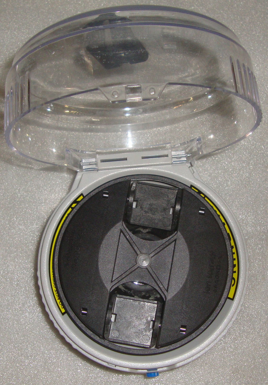 ION CHIP MINIFUGE 4479672 WORKS GOOD