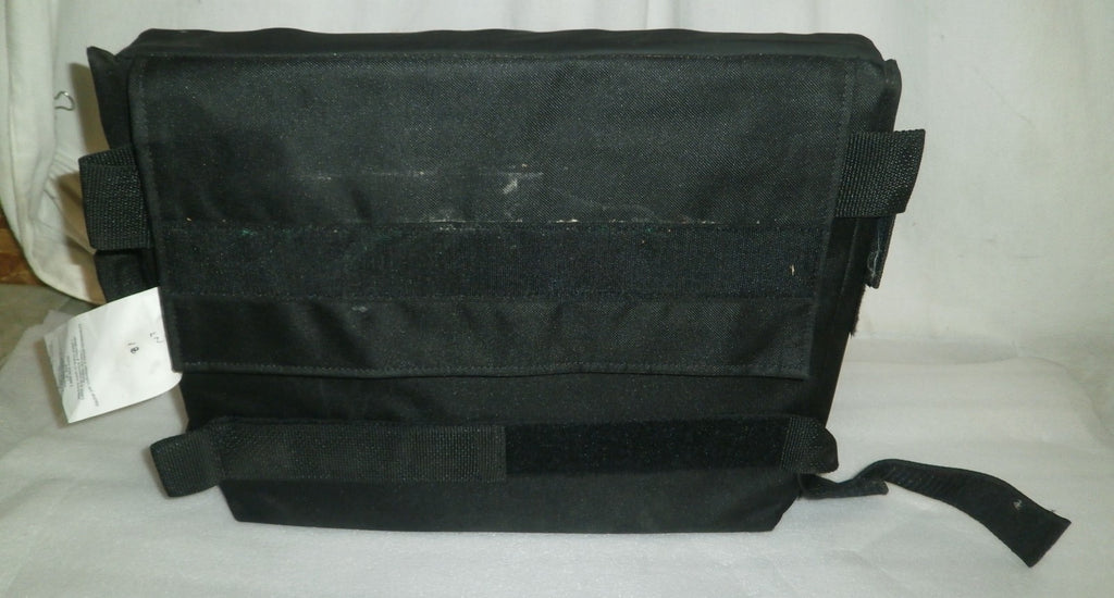 BLAKE GEO MATRIX FOOTBOX 18x9x2 inch soft good condition