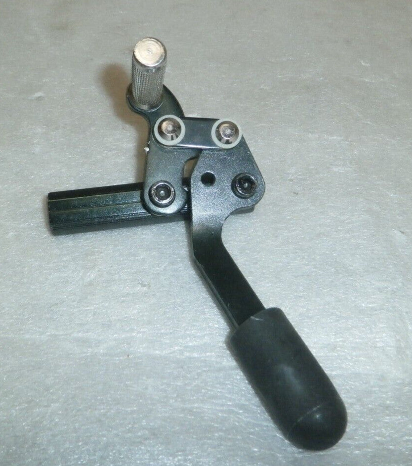 Set of 2 Wheelchair FRMASMB16958 Brakes Push to Lock Right (MTS: 33233M33)