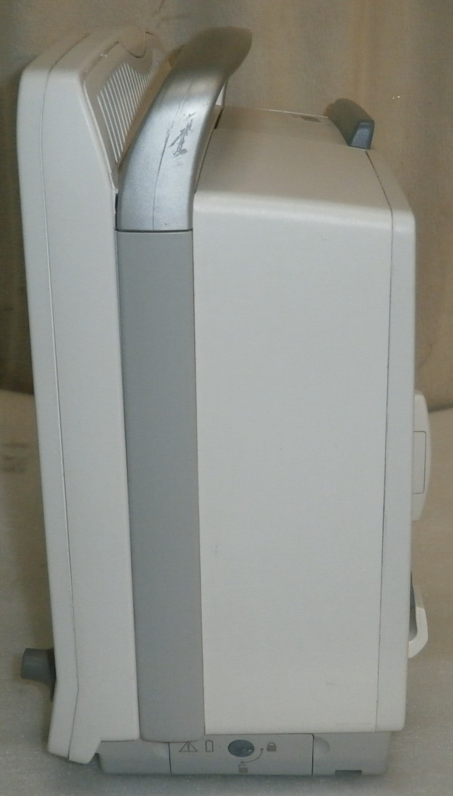 GE Healthcare CARESCAPE B650 Monitor 6ICU 6NIC