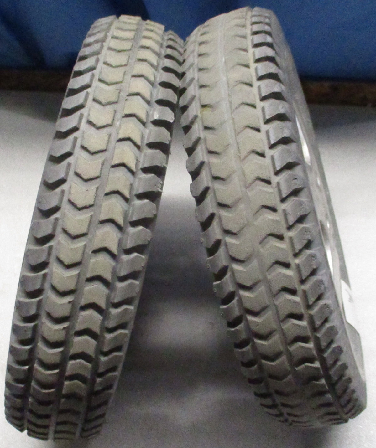 LOT OF 2 PRIMO POWERTRAX WHEEL 3.00-8 SOLID FAIR CONDITION