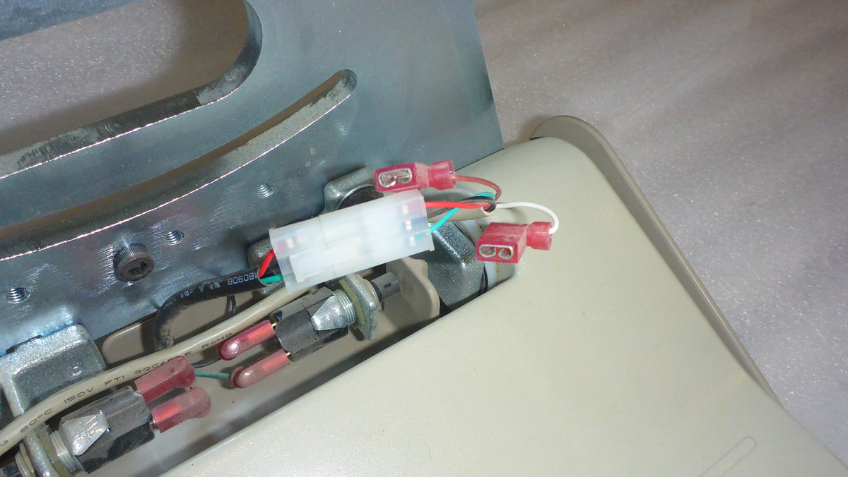 2017 BRUNO STRAIGHT STAIR LIFT 17120331214 FOOTREST USED GOOD CONDITION