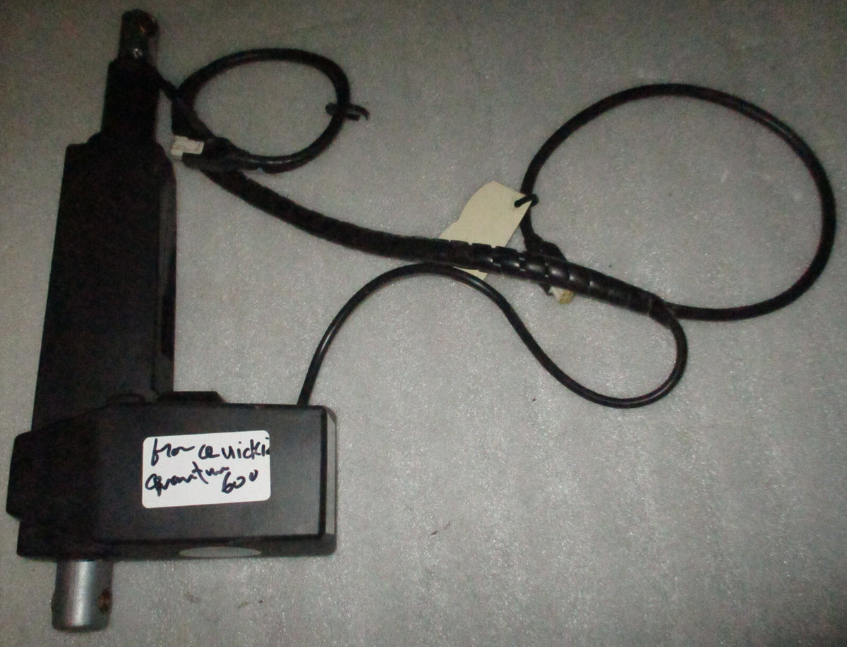 QUICKIE QUANTUM 600 POWER WHEELCHAIR MOTORS LINAK ACTUATOR 314XXO-1114434X VERY