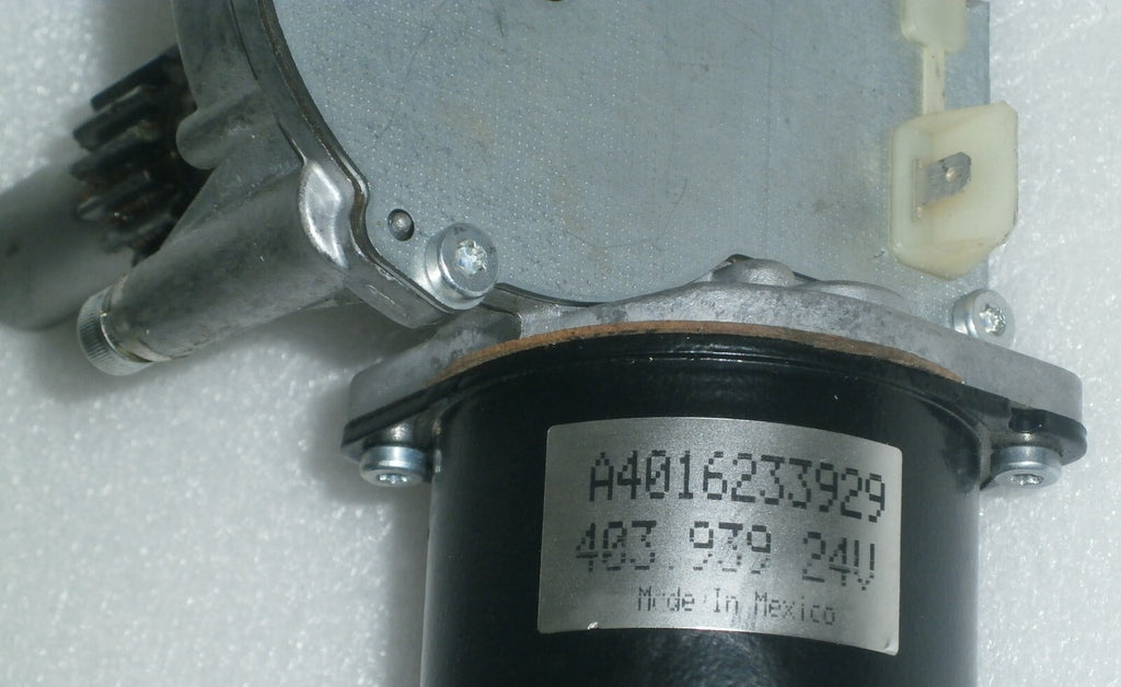 VALEO MOTOR 403.939 24V WITH GEARS MADE IN MEXICO
