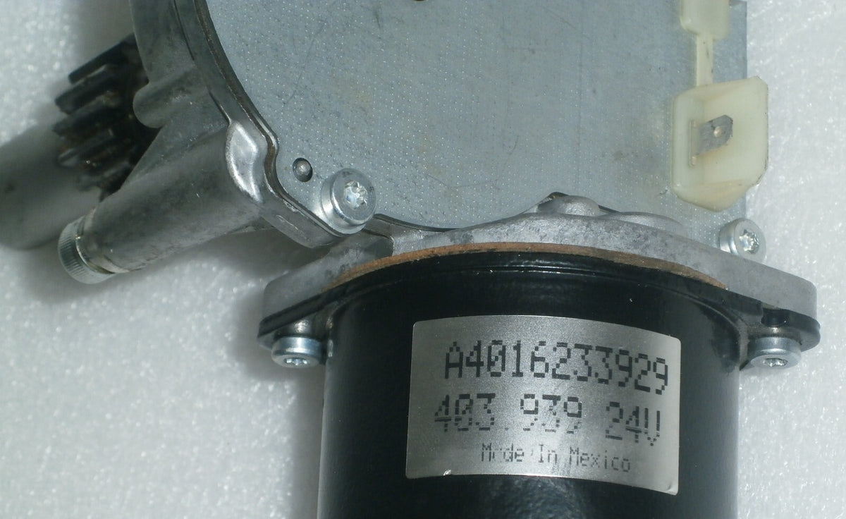 VALEO MOTOR 403.939 24V WITH GEARS MADE IN MEXICO