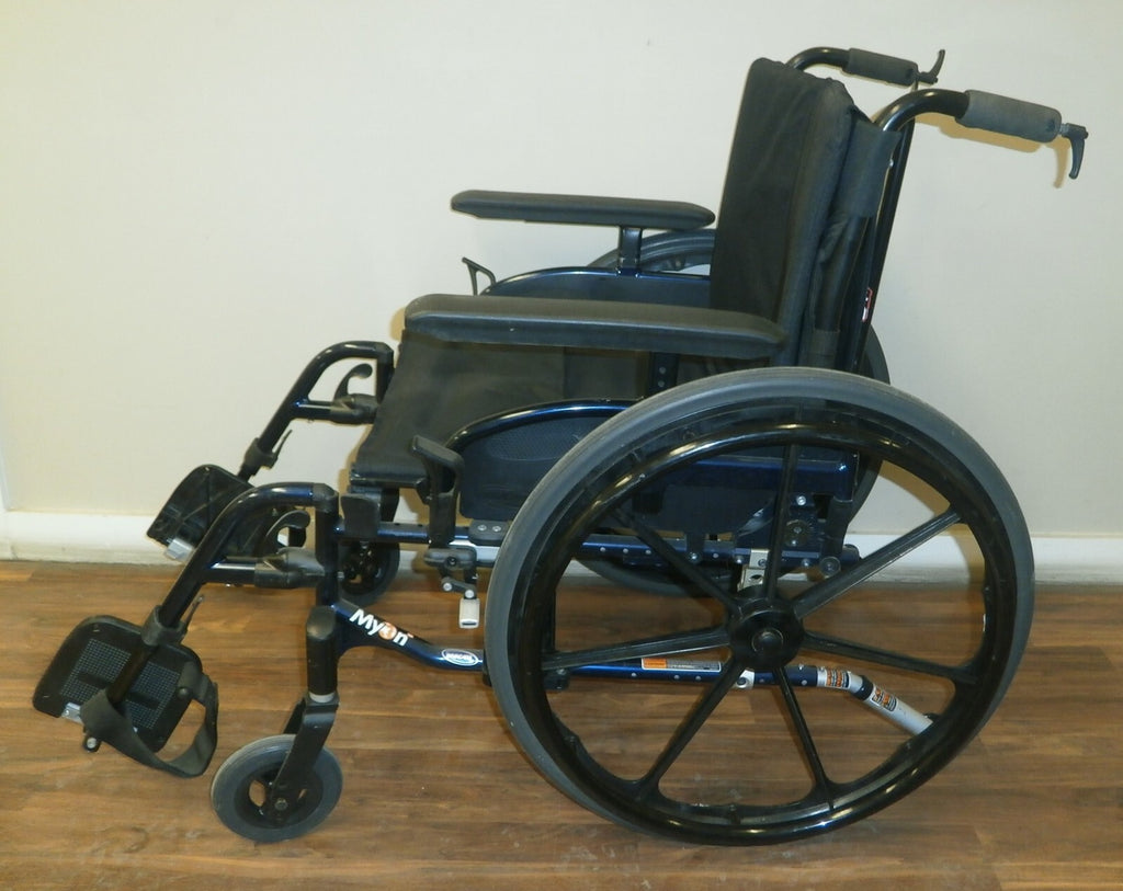 20 INCH INVACARE ATO MYON FOLDING WHEELCHAIR P/N 1193301 GOOD CONDITION