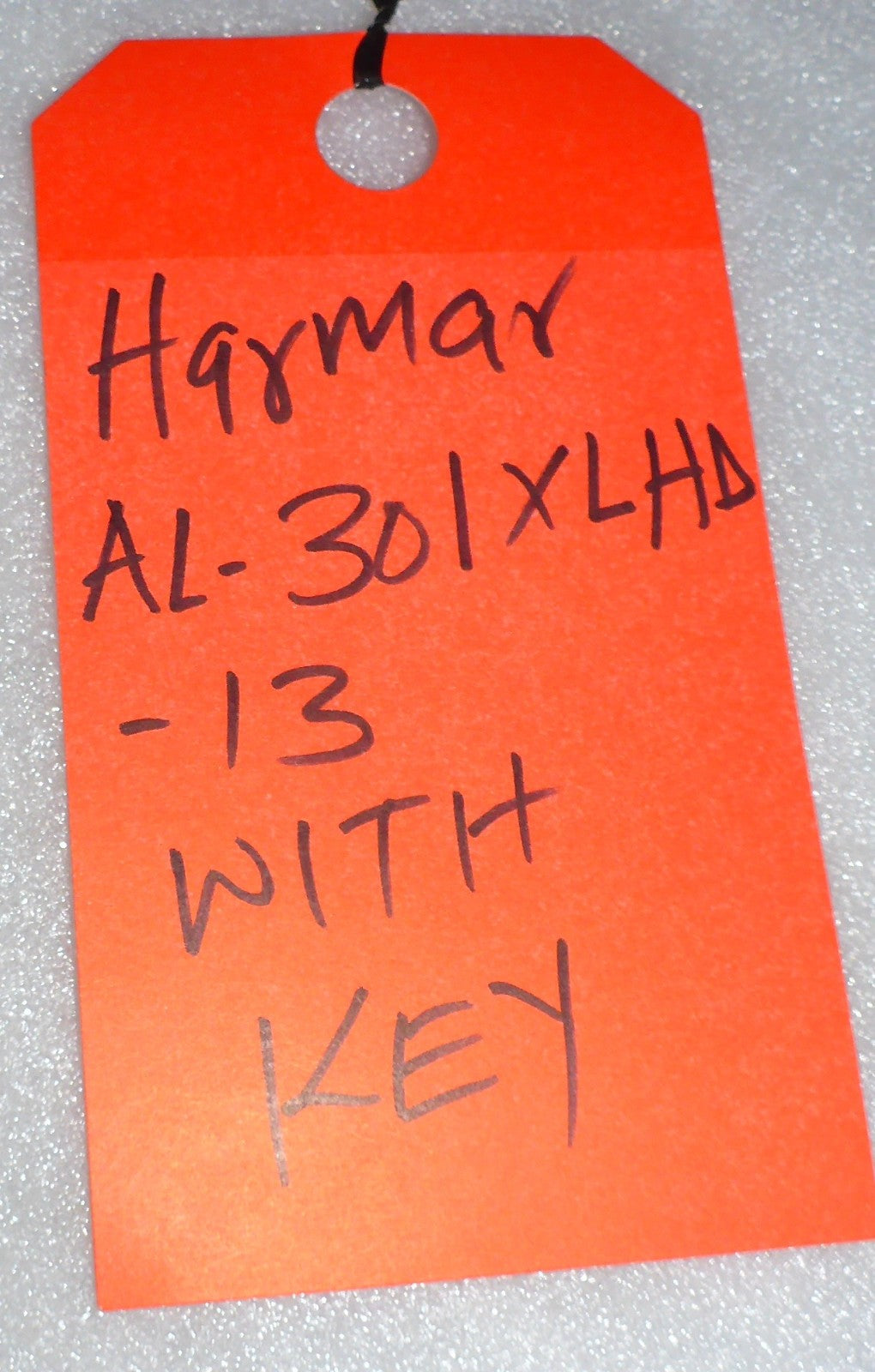 HARMER AL-301XLHD-13 WHEELCHAIR LIFT WORKS VERY GOOD TESTED WITH KEY