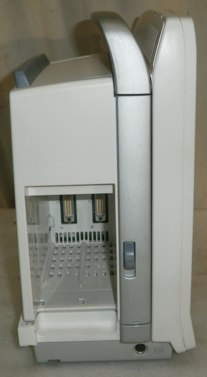 GE Healthcare CARESCAPE B650 w/ E-PSMP-00 Module and SpO₂ Sensor, ESG Cables