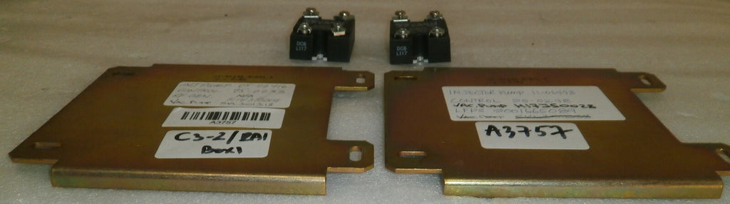 Lot of 2 CRYDOM DC60S3 3.5-32VDC Control, 3A 60VDC Load, Solid State Relay