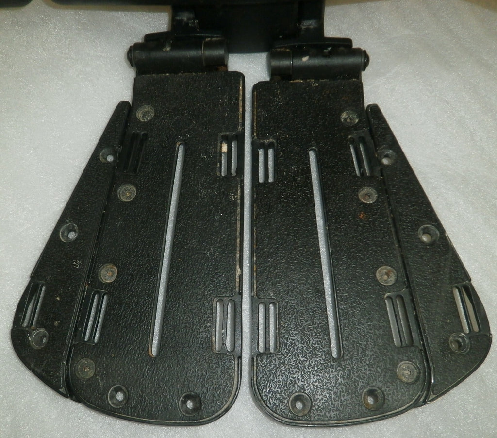 PRIDE QUANTUM TB3 POWER MOUNT FOOTREST HF 011074/ PO 400978 GOOD CONDITION