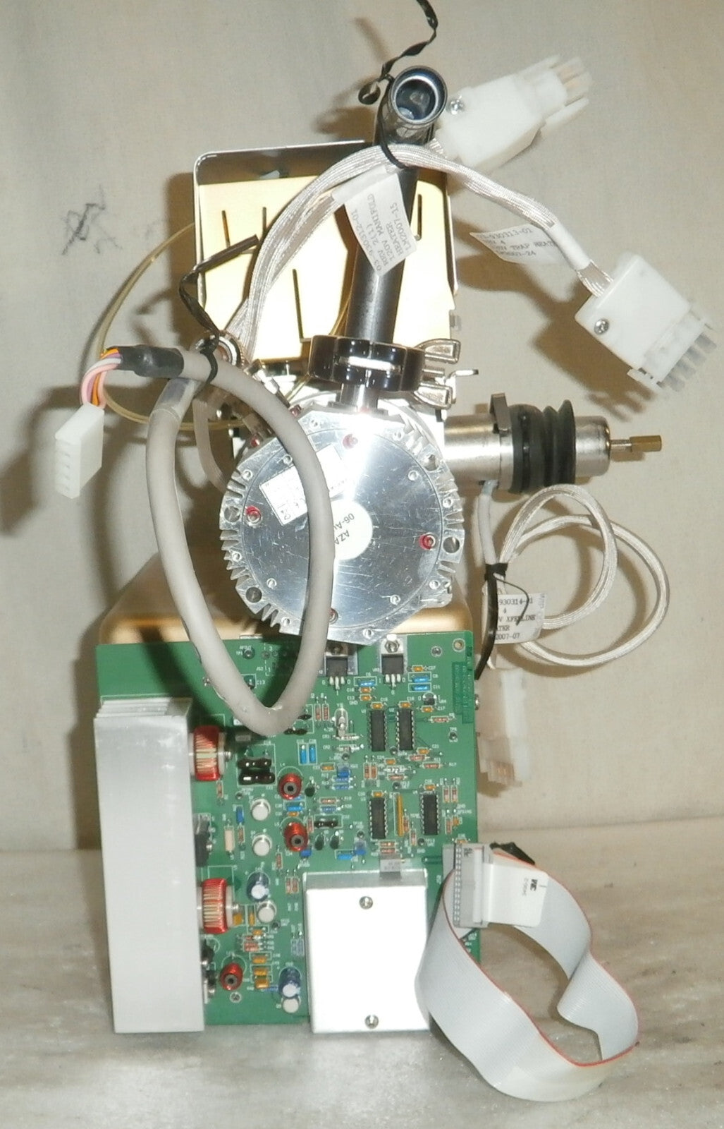 Varian TV 81 - T Pump Model 9698905M001/ 54V 1346Hz 150W AND PARTS Saturn 2200