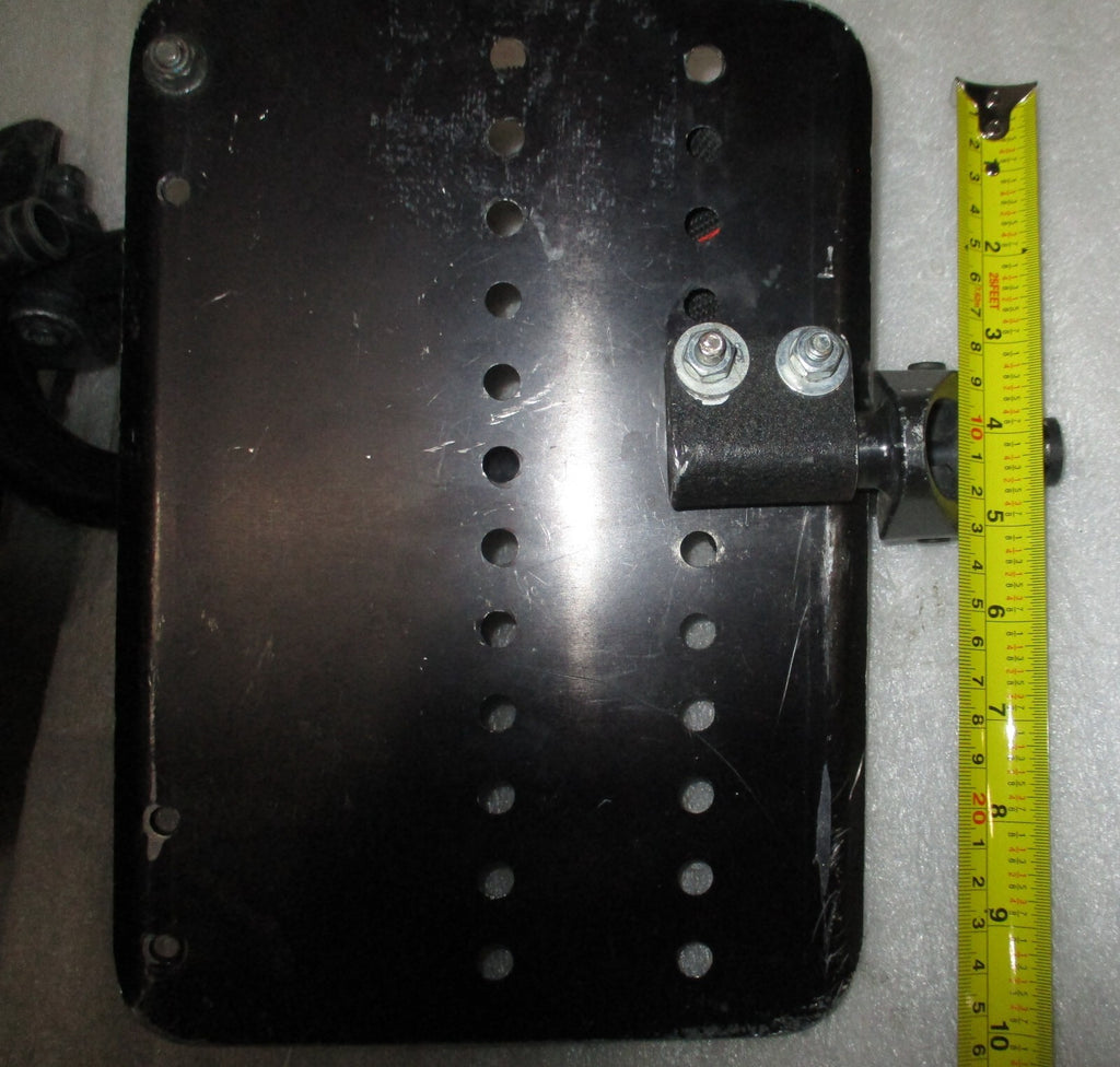 SET OF WHEELCHAIR FOOT REST GOOD CONDITION WITH MOUNT PLATES DIMENSION AS PHOTO
