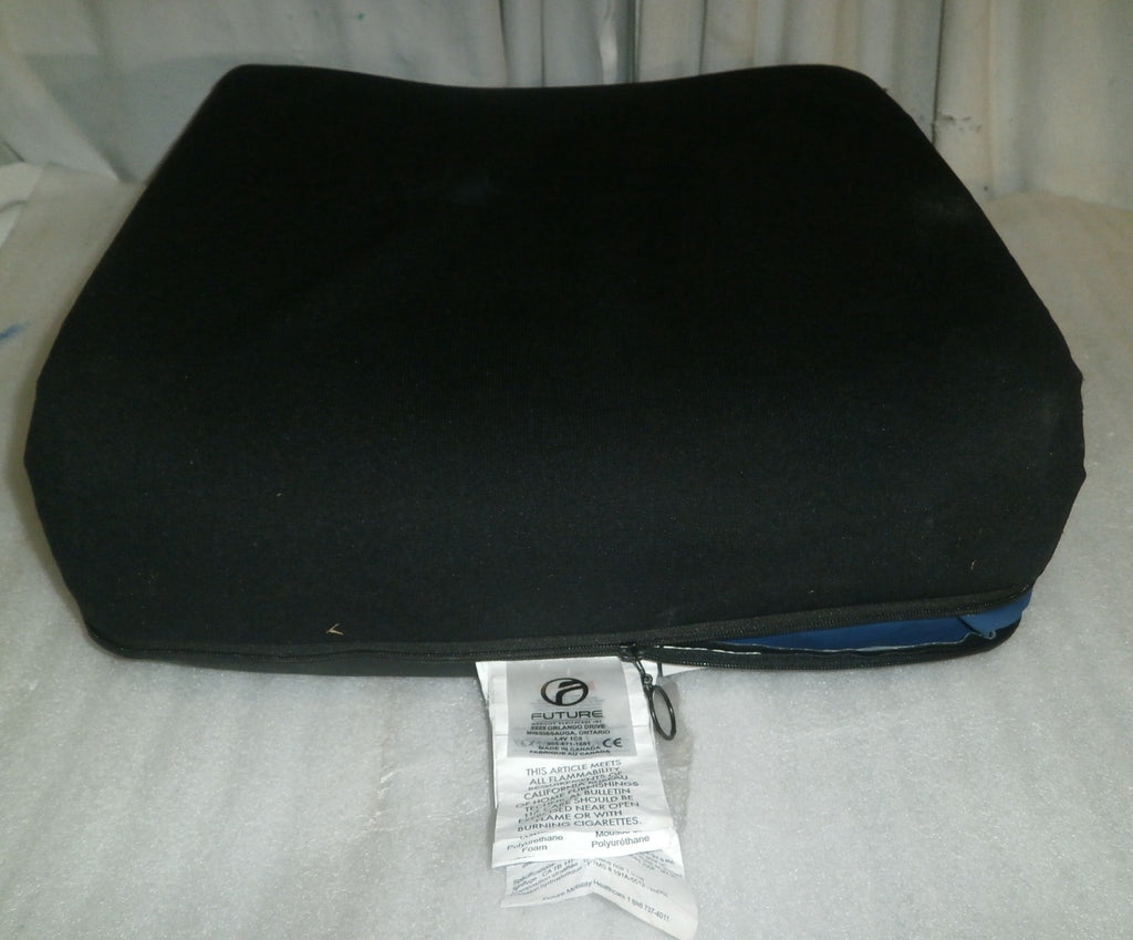 FUTURE MOBILITY WHEELCHAIR CUSHION 06T-24601 SIZE 18 X 20 X 5" GOOD CONDITION
