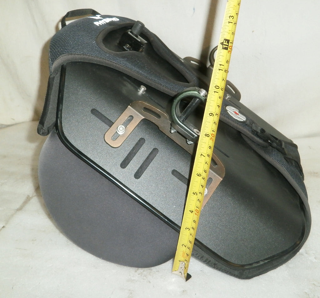 PHYSIPRO HP2 WHEELCHAIR BACK USED GOOD CONDITION Dimension 19"x18"x13" w/ Mounts