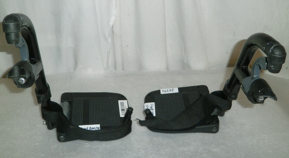 SET OF 2 WHEELCHAIR FOOT RESTS WITH MOUNT PLATES for Invacare Myon