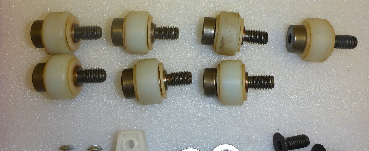 2024 BRUNO STAIR LIFT CRE2110-2110E ROLLER AND PATRS AS PHOTO AS ONE LOT GOOD