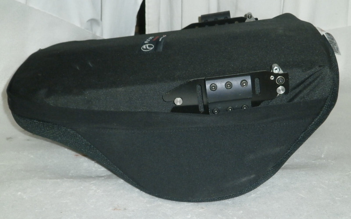 FUTURE MOBILITY WHEELCHAIR BACK WITH ACCESSORIES VERY GOOD CONDITION SIZE 15x20"