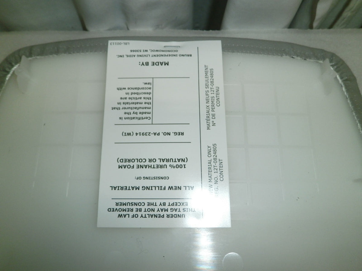 BRUNO ELAN STAIR LIFT SRE-3050 SEAT AND BACK CUSHION USED GOOD CONDITION