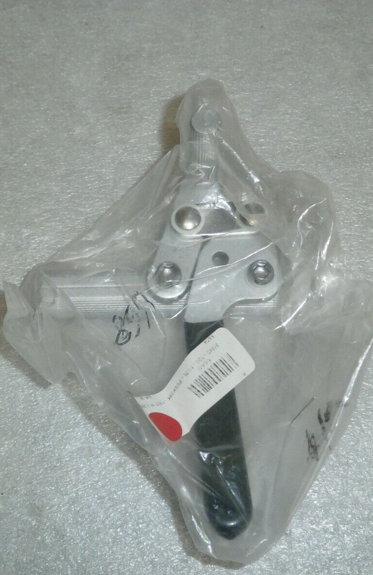Set of 2 Wheelchair 6668-PDGR Fuze Brakes Push 15 DEG use 18125 Left
