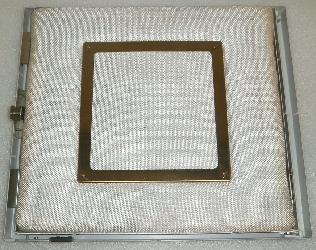 GC DOOR WITH PARTS FROM AGILENT G1530A AS PICTURES