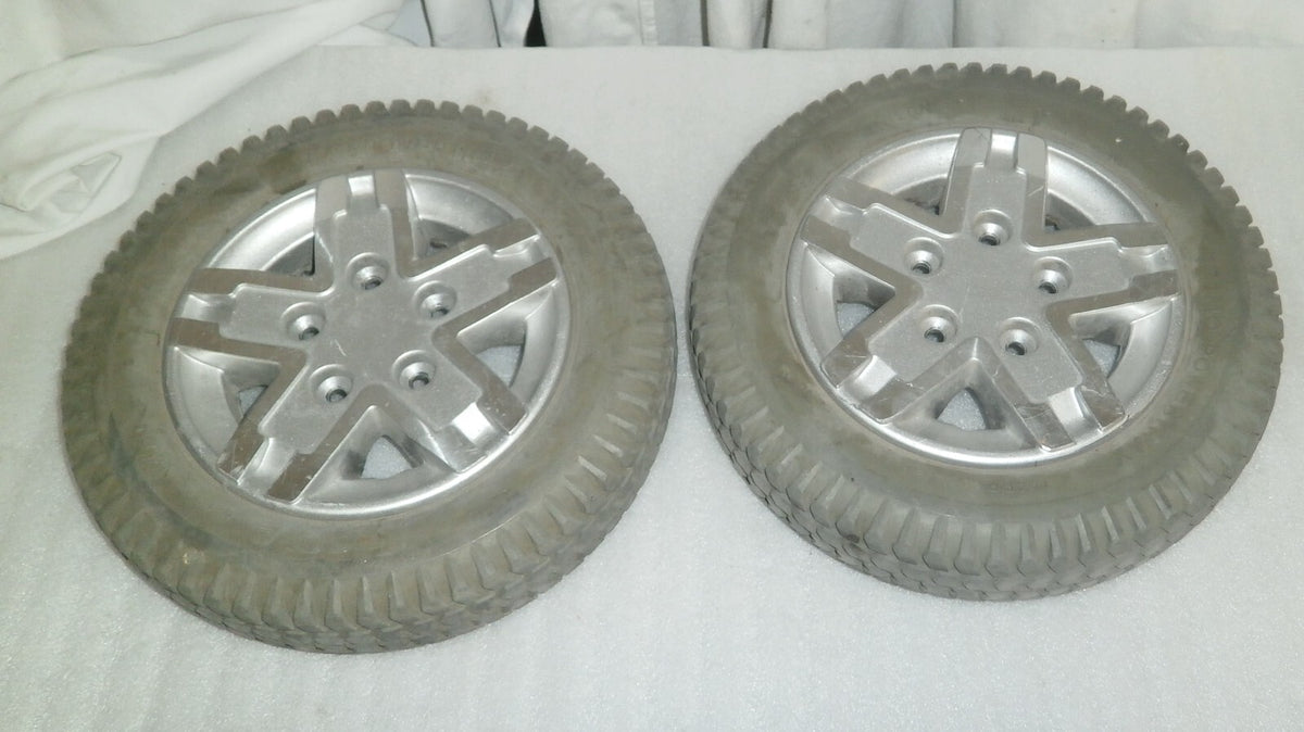 LOT OF 2 QUANTUM Q6 EDGE WHEELS 3.00-8 SOLID GOOD CONDITION