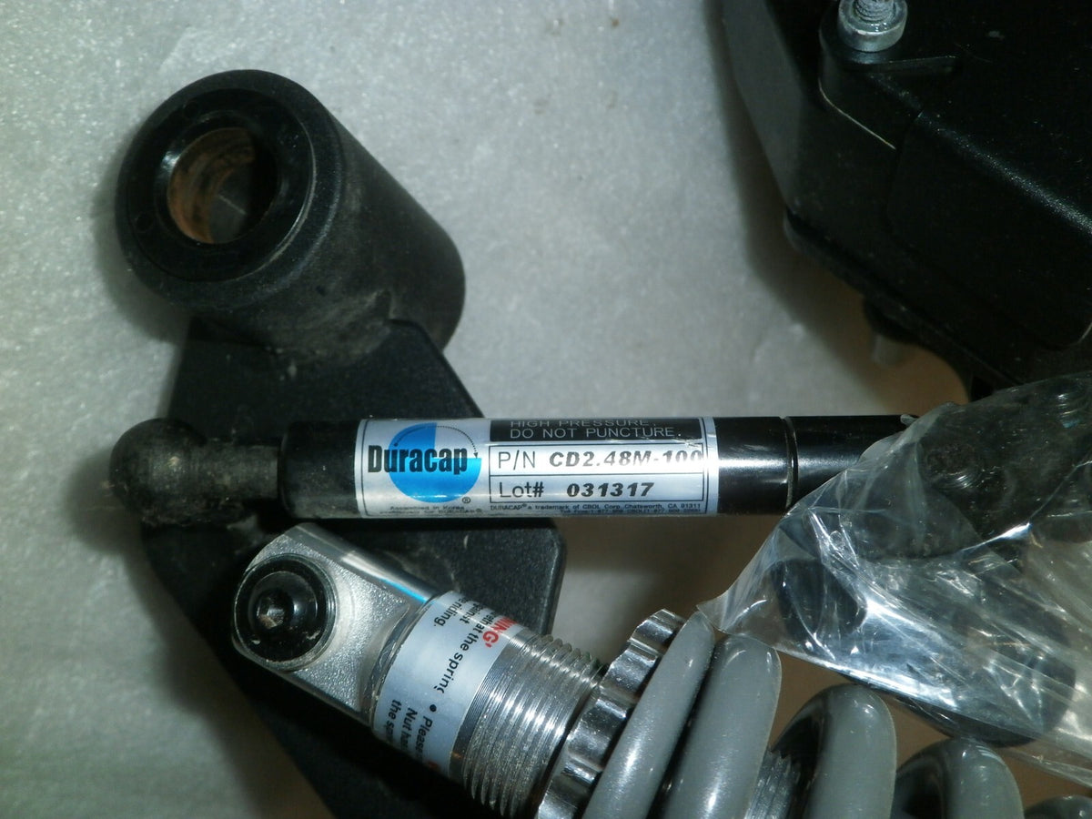 SET of Left-Right Motors Quantum Q6 Edge 2.0 MOT154323-01 & MOT154324-01+ Caster