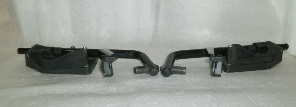 SET OF WHEELCHAIR FOOT REST GOOD CONDITION WITH MOUNT PLATES DIMENSION AS PHOTO