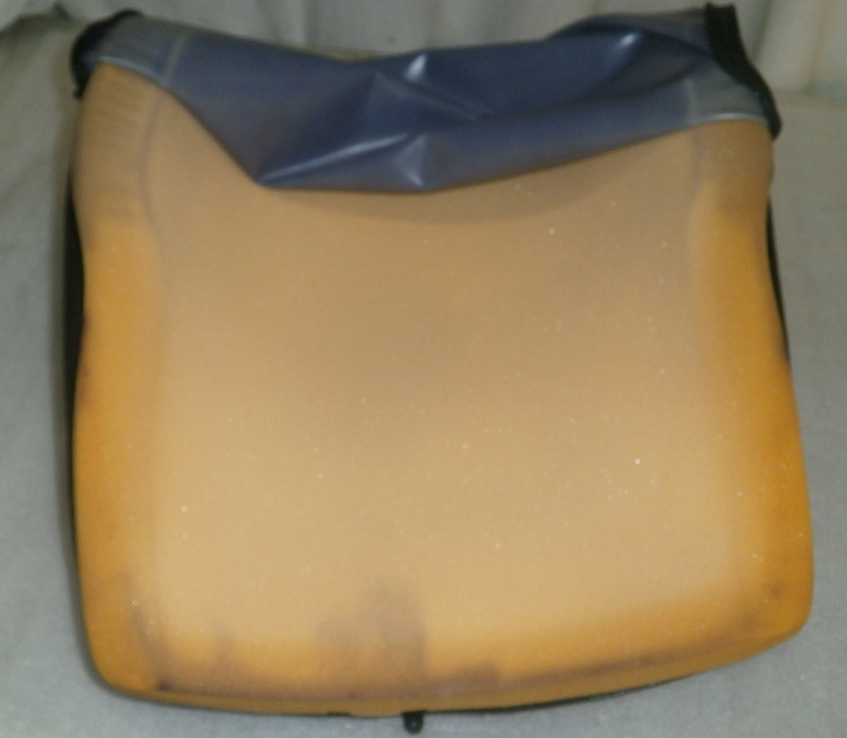Invacare Personal Back Cushion TM 10 Size 16x18" W/ Accessories Good Condition