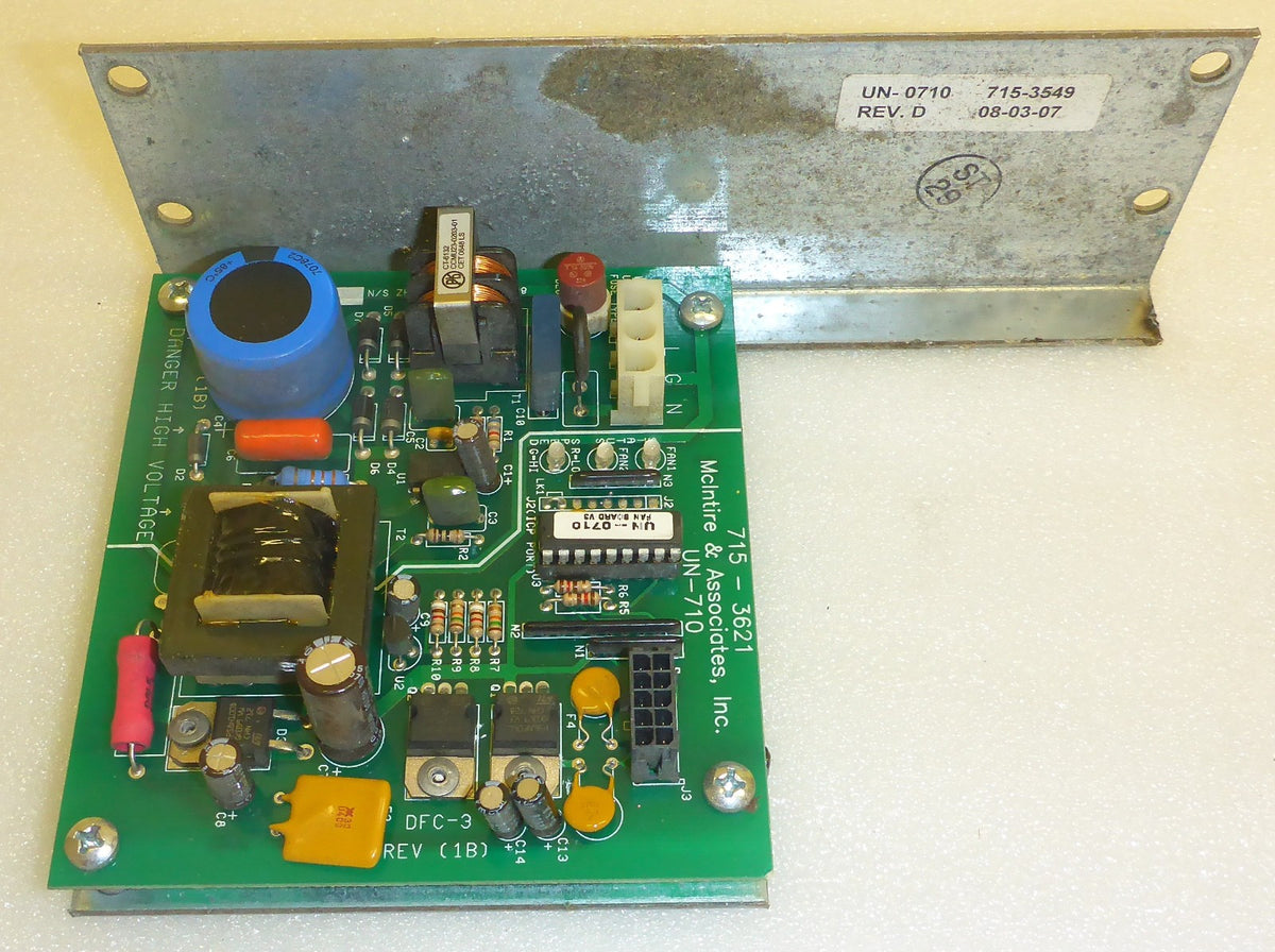 STAR TRAC TREAD MILL POWER SUPPLY CONTROL BOARD 715-3621 USED GOOD CONDITION