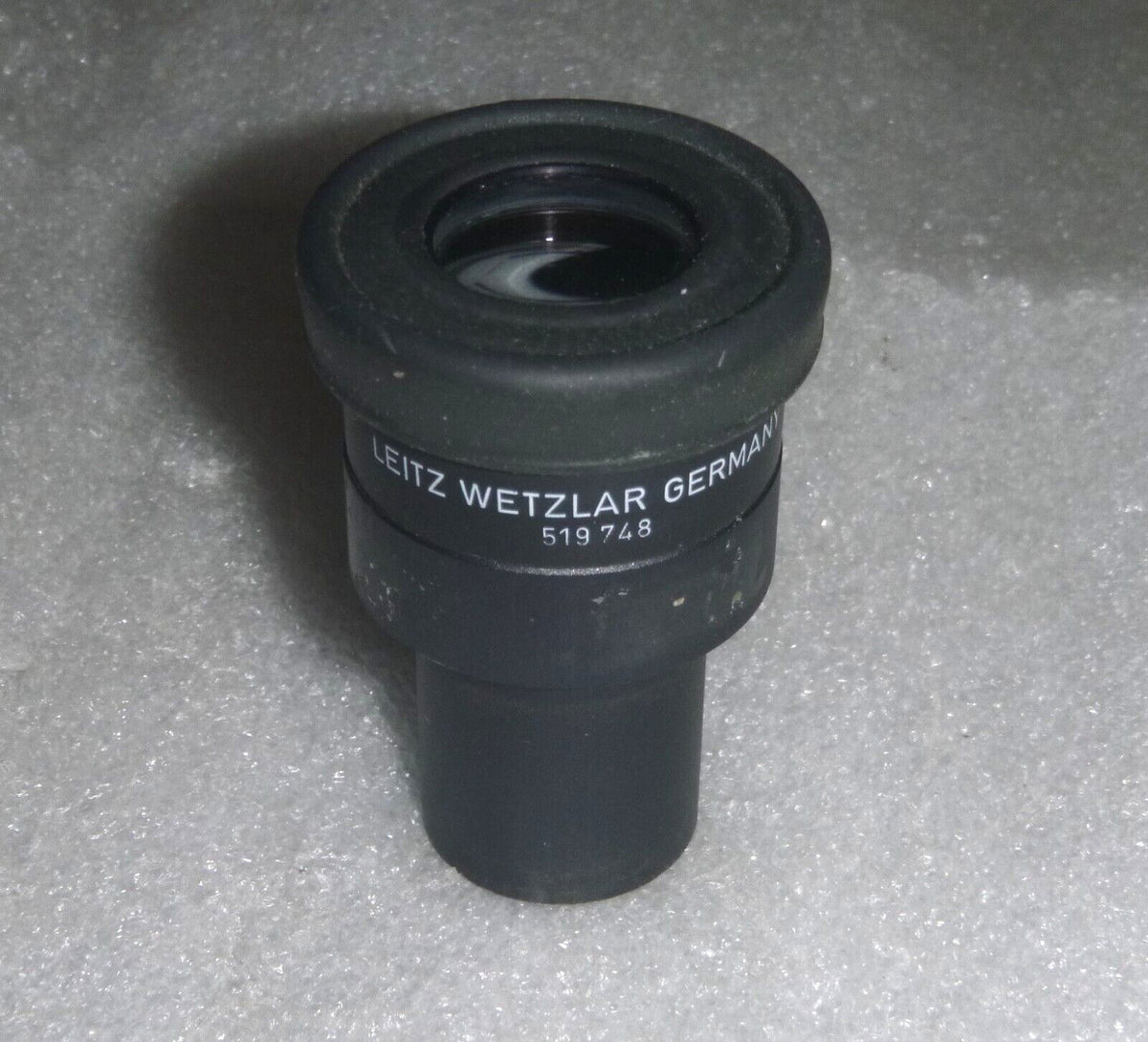 MICROSCOPE EYEPIECE OCULAR LEITZ GERMANY 519748 OPTICS