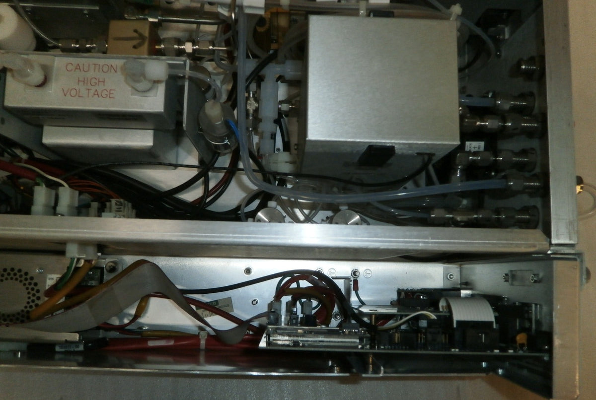 THERMO SCIENTIFIC 42i NO-NO2-NOx Gas ANALYZER