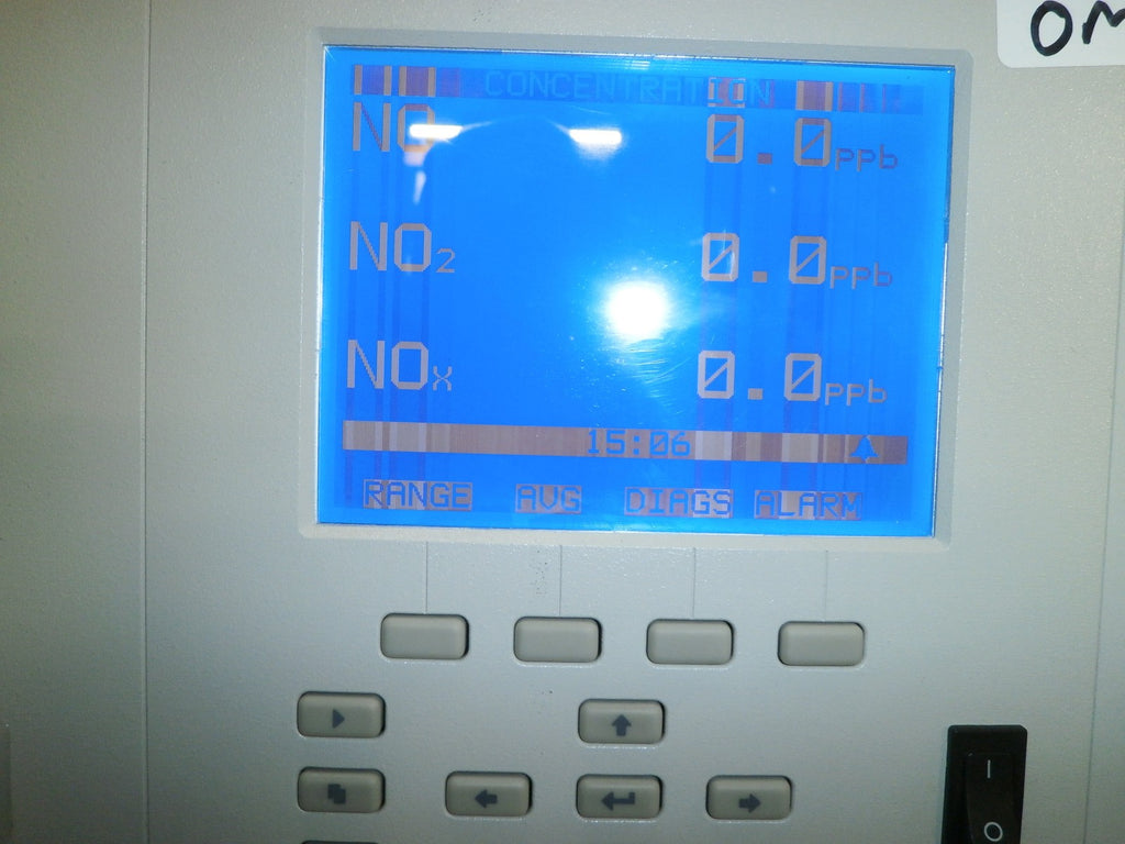 THERMO SCIENTIFIC 42i NO-NO2-NOx Gas ANALYZER