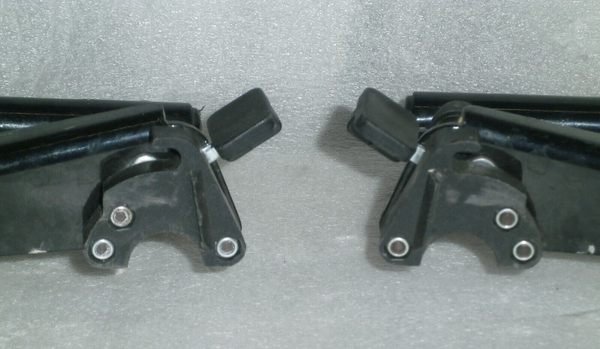SET OF WHEELCHAIR FOOT REST GOOD CONDITION WITH MOUNT PLATES DIMENSION AS PHOTO