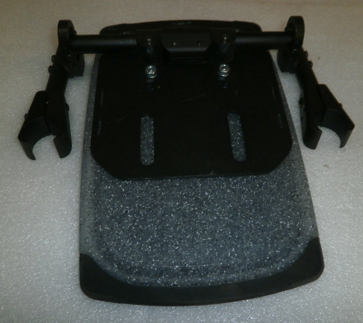 CLICK MANUAL WHEELCHAIR FOOTREST FITS PIPE 31MM DIA GOOD CONDITION