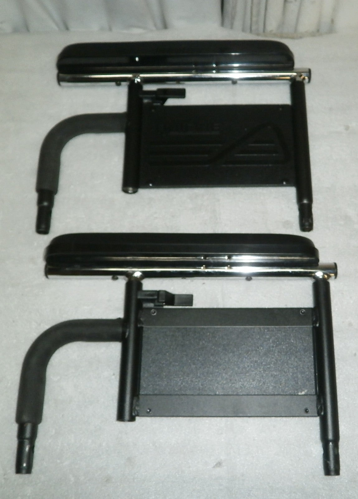 QUICKIE QM 710 AND MORE WHEELCHAIR ARMREST GOOD CONDITION