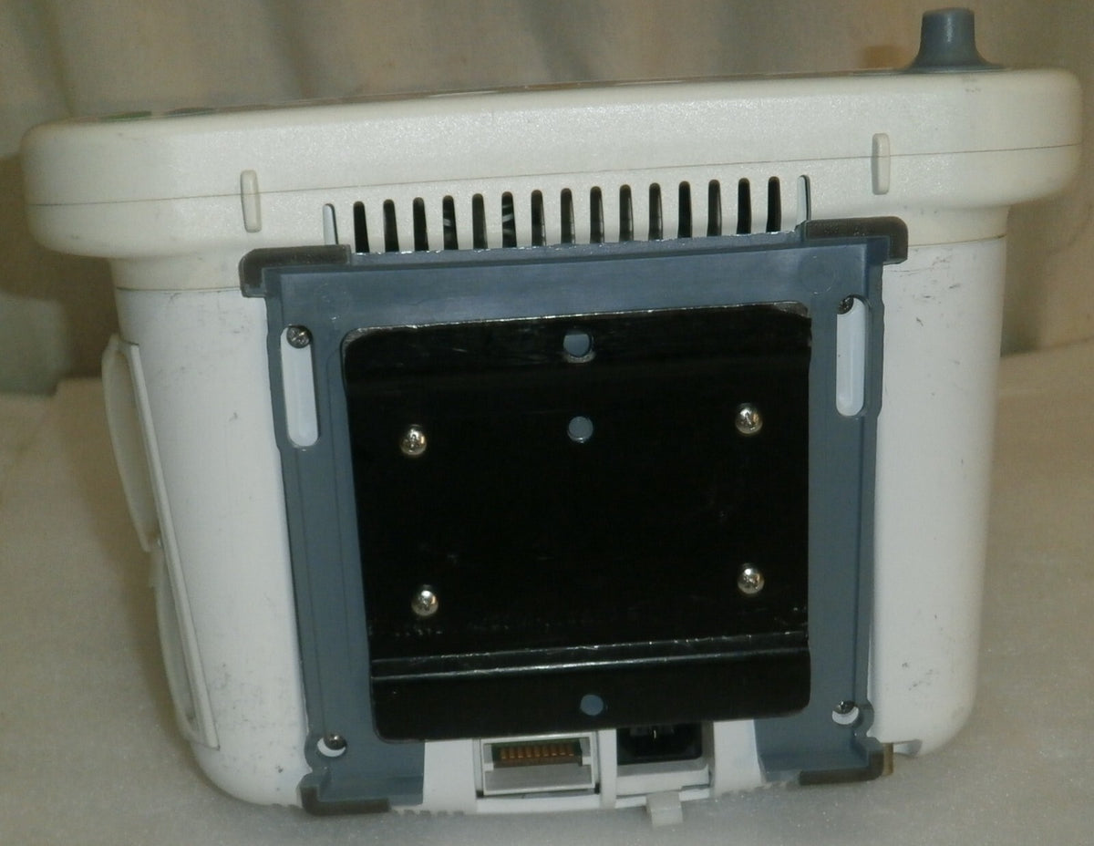 GE Dash 5000 Patient Monitor w/ 1 Bad Battery (no cord included)