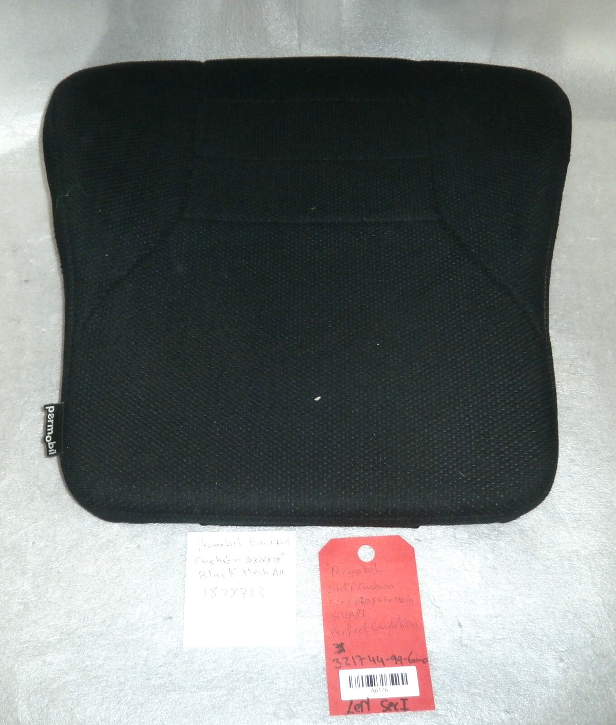 PERMOBIL WHEELCHAIR BACK CUSHION SIZE 17.75 X 17 X 4.25" MODEL 3211744-3226