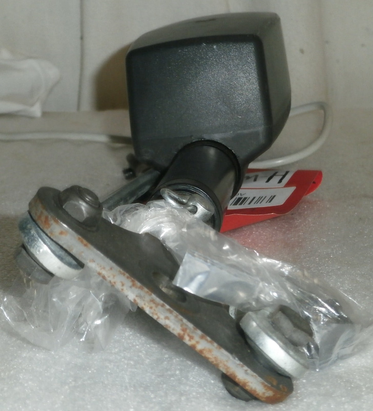 INVACARE RELIANT 450 FLOOR LIFT LEGS ACTUATOR 381341093 TYPE 1132028 W/ CABLES
