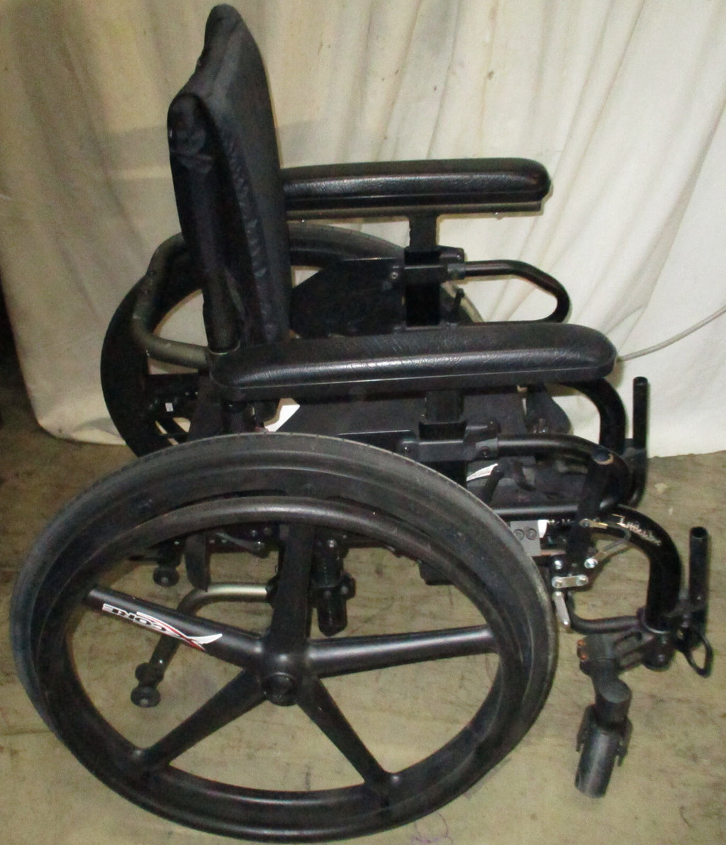KI MOBILITY TSUNAMI LITTLE WAVE CHILD WHEELCHAIR SEAT WIDTH 12,SEAT HEIGHT 16 AN