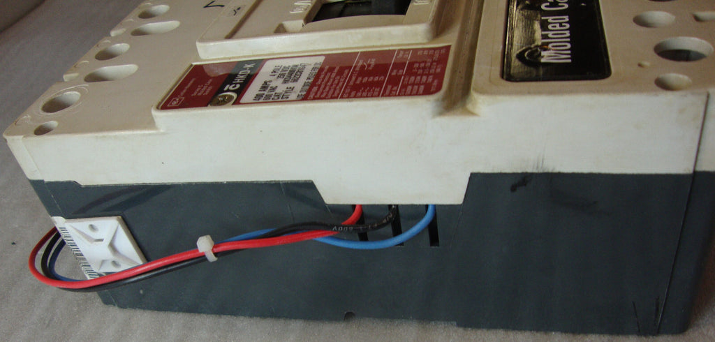 Cutler HAMMER MOLDED SWITCH Breaker HKD4400KW 400 AMP 600 VAC 250 VDC 4 POLE