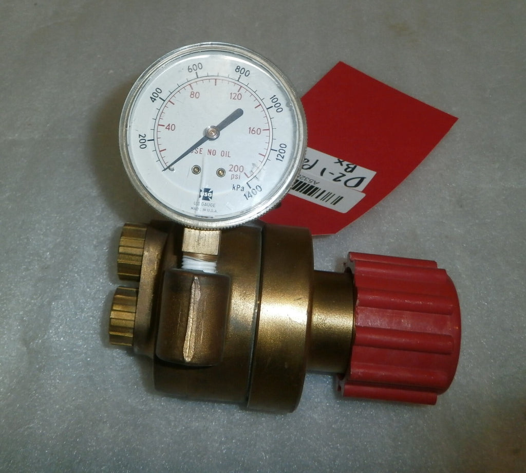 AIR LIQUID PRESSURE REGULATOR with 110-1607 AND PSI GAUGES VERY GOOD CONDITION
